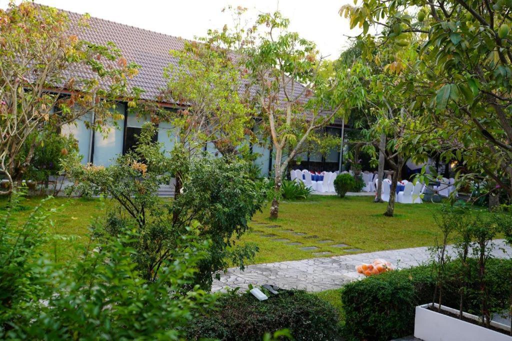 Alice Villa Hotel Takeo Exterior foto